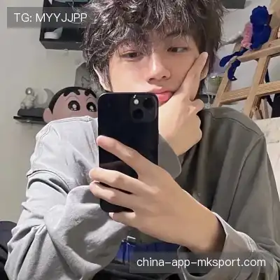 郜崧蒙